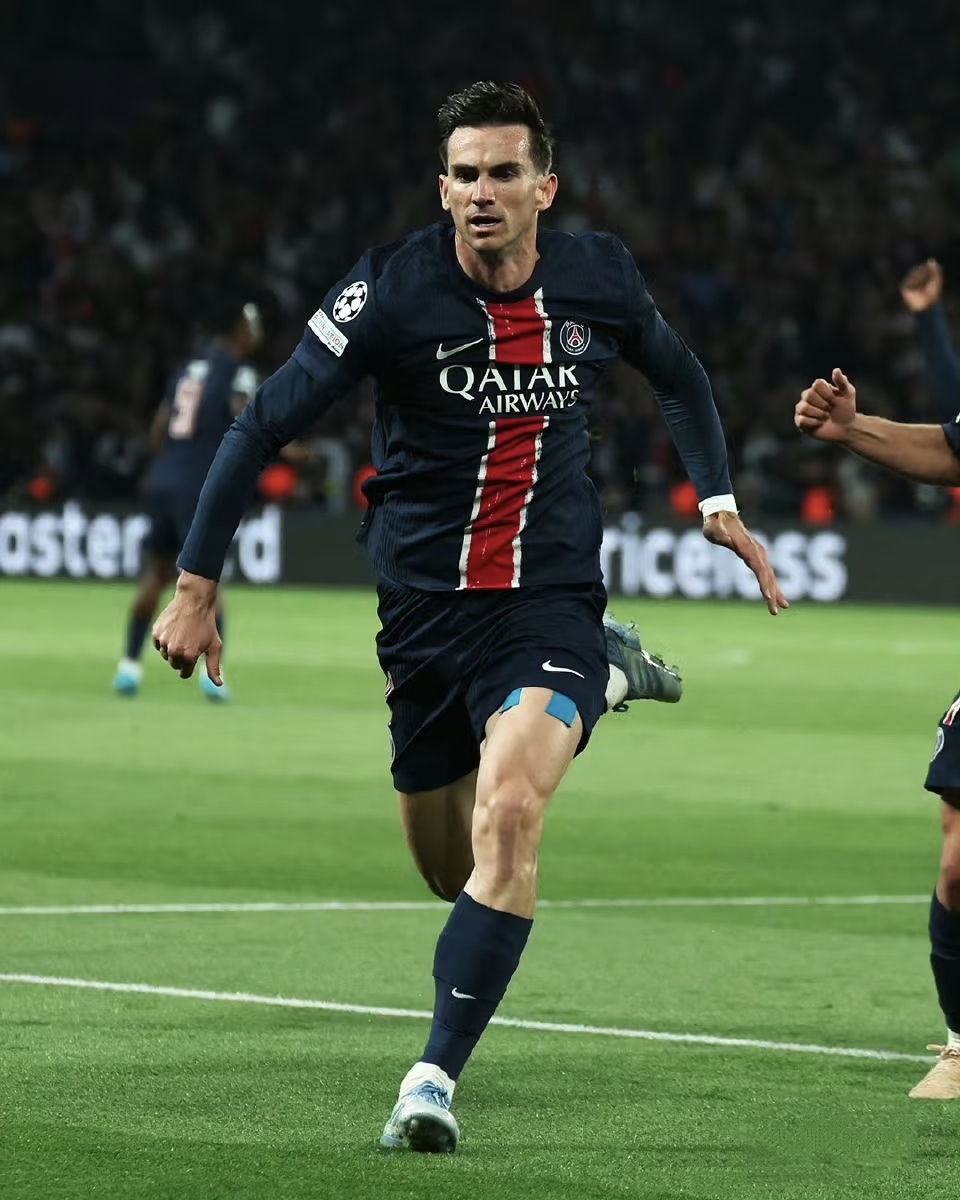 九游体育下载包含转折点巴黎圣日耳曼绝杀压哨，NBA常规赛国际比赛日攻防权衡，信心回归，身体对抗强度拉满的词条