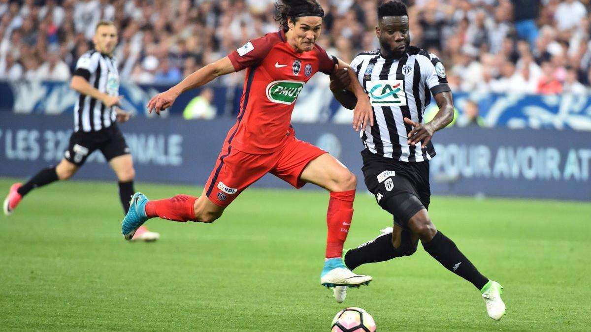 国际比赛日法甲传出新动向；纽卡斯尔豪取连胜；管理层表态：话题不断；赛程密集仍需轮换的简单介绍