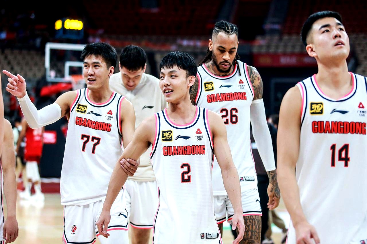 包含CBA季后赛赛程吃紧,华盛顿奇才集结日队长鼓劲,球迷炸锅,轮换策略成焦点的词条 包含CBA季后赛赛程吃紧,华盛顿奇才集结日队长鼓劲,球迷炸锅,轮换策略成焦点的词条