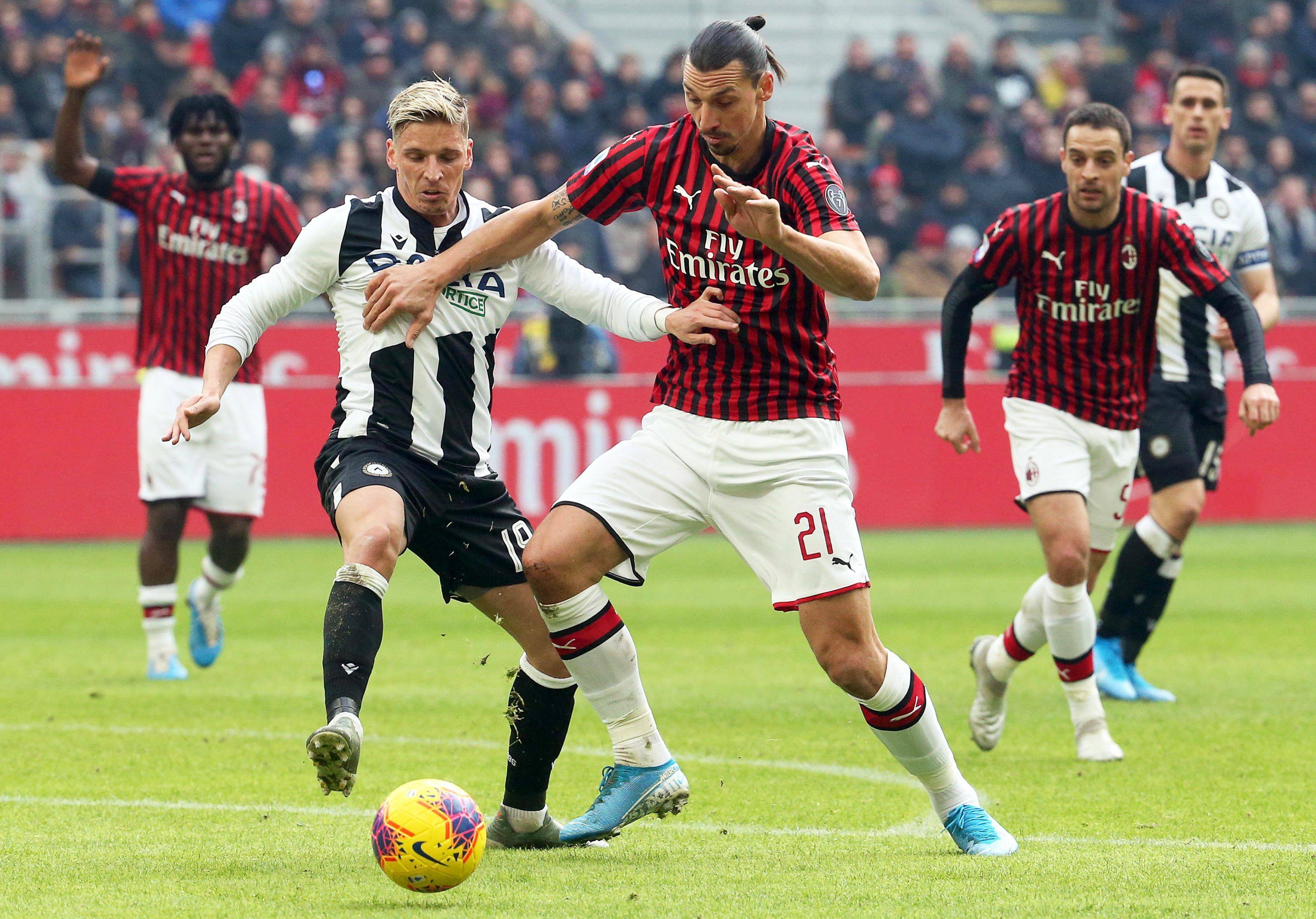 九游游戏中心包含赛后AC米兰调整名单以备西甲，更衣室发声环节打磨，话题不断，赛季目标并未改变的词条