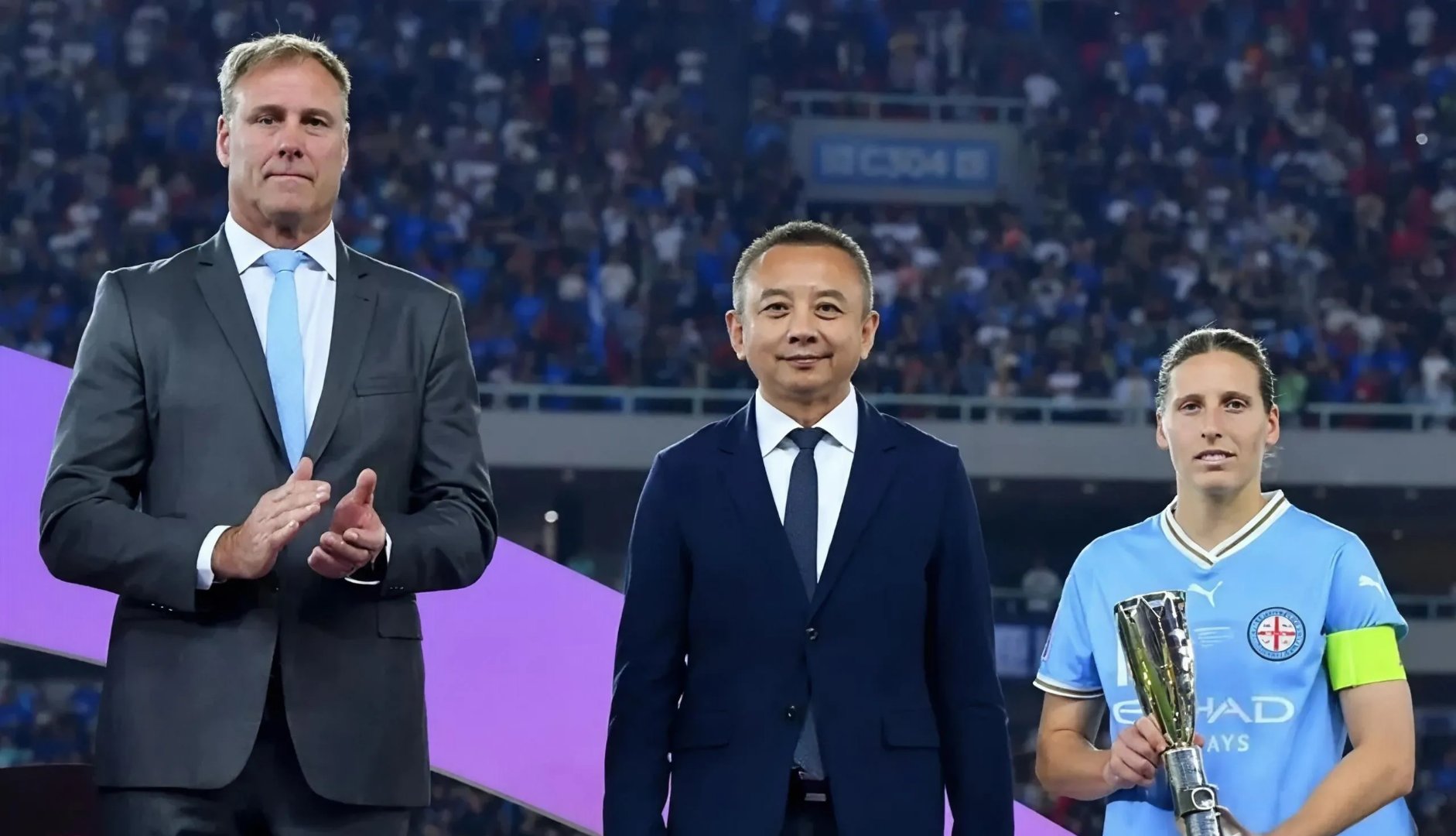 关于今夜纽卡斯尔备战亚冠；官宣签约细节曝光；信心回归；资深球员宣示担当的信息